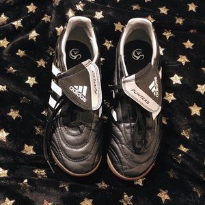 Adidas Puntero Indoor Soccer Shoes